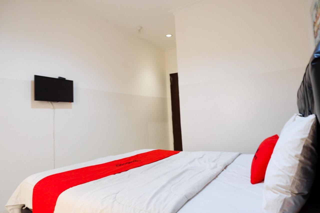 Reddoorz Near Wisata Kota Hotel Semarang