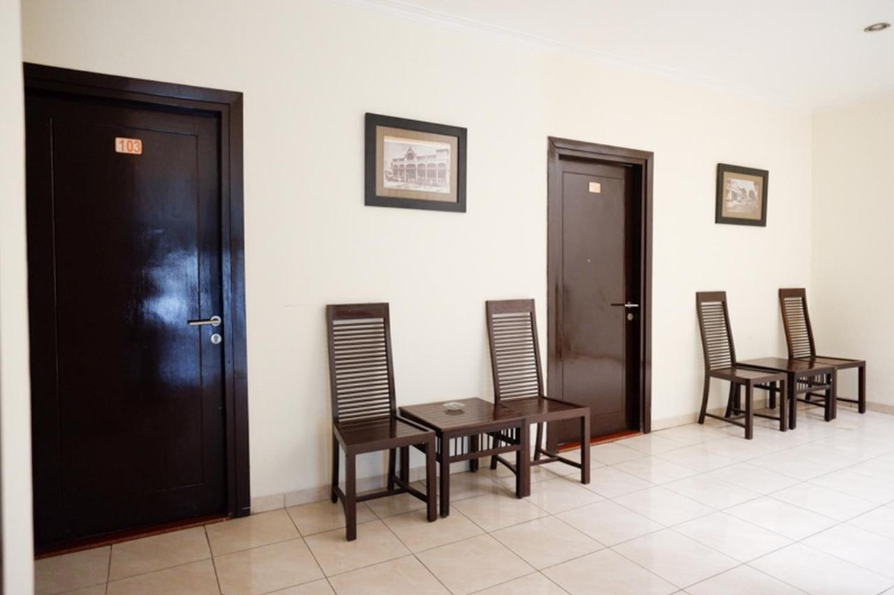Reddoorz Near Wisata Kota Semarang