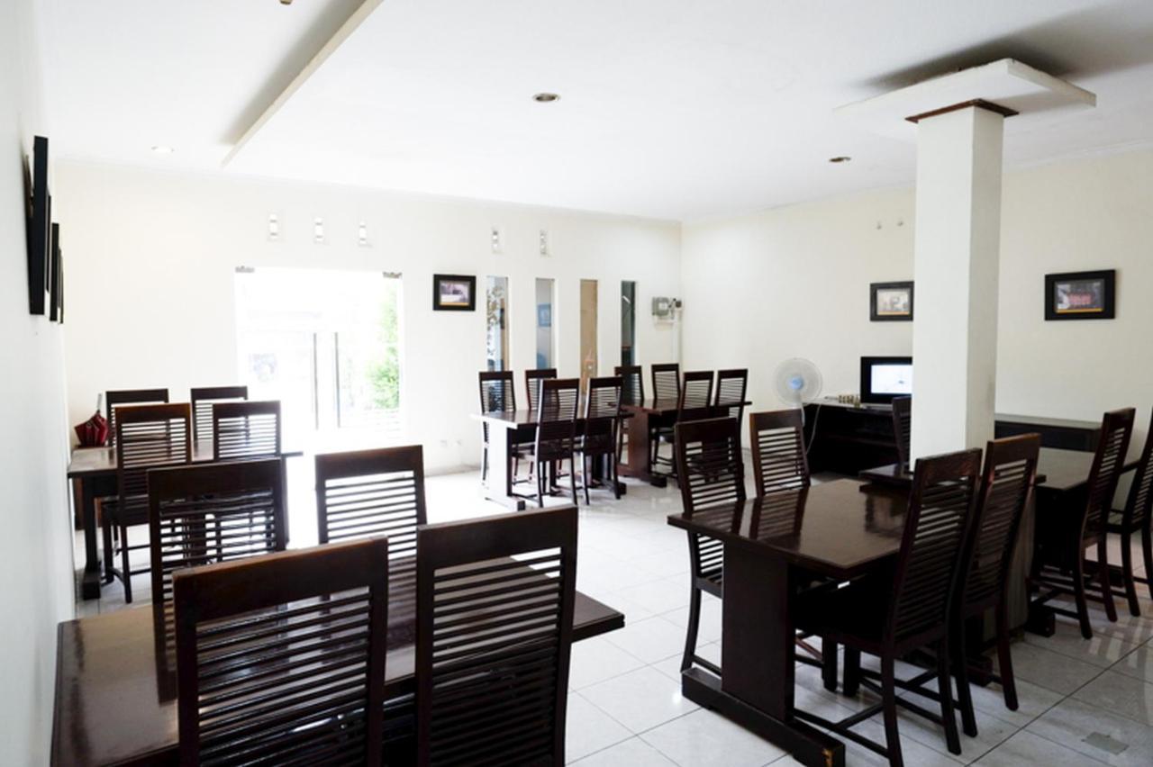 Reddoorz Near Wisata Kota Hotel